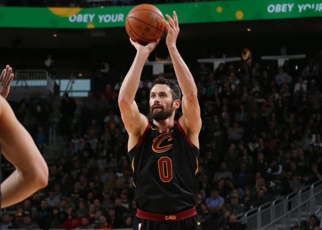 默契配合使 默契配合使