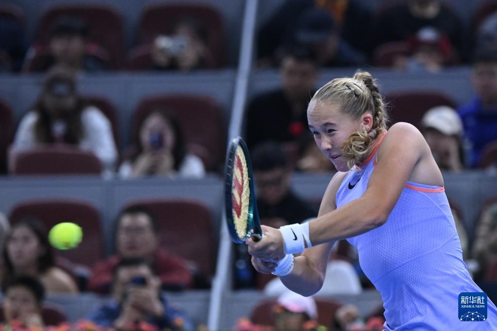 都惊喜连连 都惊喜连连